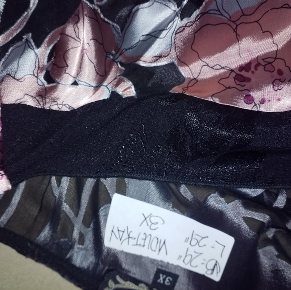 NEW SPENCER ALEXIS VK BLK PINK WHT EASTER SPEC 3X - Picture 5 of 6